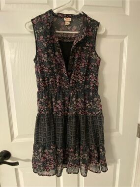 T39- MOSSIMO SUPPLY 2-in-1 Floral BABYDOLL Dress
